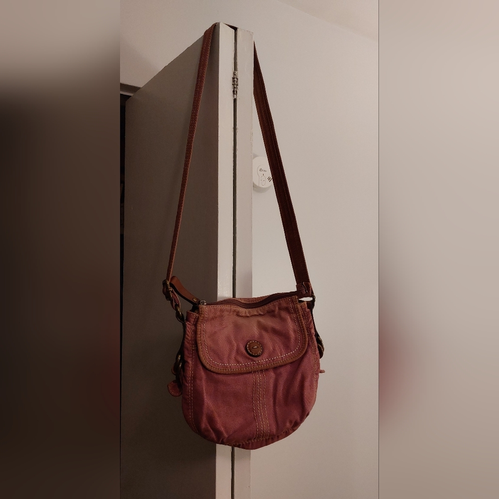 Fossil Modern Vintage Used Crossbody Purse Purple - Picture 4 of 7